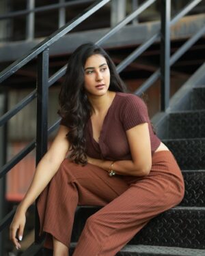 Akshaya hariharan Instagram - Me again..