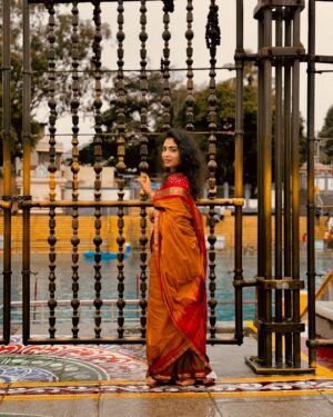 Alekhya Harika Instagram - Embracing The Purpose Of Life 🍃 🙏🏻🫂

#tirumala #alekhyaharika #tirupathi #vadhilesa #lordvenkateshwara