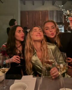 Actress Alexa Losey HD Photos and Wallpapers January 2025