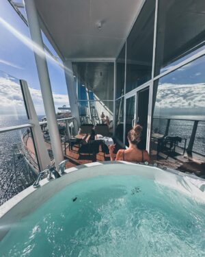 Alexa PenaVega Instagram - HAPPY NEW YEAR!!!! We’re thinking more mommy & daddy trips in 2025 :) #duhofcoursethatmeansacruise. Anyone love cruising as much as we do?! #takemeback