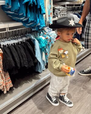 Alexandria DeBerry Instagram - who’s gonna tell him he’s no longer the baby 😭 
the one who made us parents   has opened our hearts to a love deeper than we could have ever imagined! 
he’s clever, fun, opinionated as can be, loves a dance party,   is going to be the best BIG BROTHER! cherishing every bit of these last few months with just him 🤍 the daily kisses he gives mama’s belly are the 🍒 on top! 
#beauxdiesel #bigbreaux