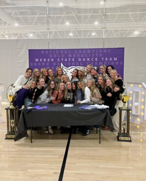 Alexus Oladi Instagram - See you next year wearing purple!! 😝💜 #wildcats.  I am so beyond grateful to everyone that has supported me in this decision. I just want to say thank you to my parents because I wouldn't be here without them. ANDDD most importantly my team and my coaches for always pushing me to be the best version of myself and supporting me!! I am excited to see what the next year holds for me! GO CATS 🥳🥳