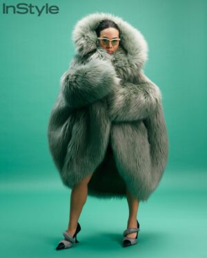 Ali Wong Instagram - The funny thing about @AliWong: The barrier-breaking comedian has numerous awards-season trophies, enviable work-life balance, a great new(ish) boyfriend, and a fourth Netflix special, Single Lady. Seriously, she’s so good, it’s laughable. 

As her BFF @PadmaLakshmi tells InStyle,” Wong is “that girl in the locker room who will go there and talk about everything,” and that we certainly did. At the link in bio, Wong opens up about aging, motherhood, divorce, her next chapter, and explains the big cosmic joke of it all, in her signature candid style, and oversized glasses, of course. ‍💫

InStyle NOW Winter 2024 
Editor-in-Chief: @sallyholmes 
Writer: @atcodinha 
Photographer: @jeremyjchoh 
Cinematographer: @ericlongden 
Stylist: @taraswennen 
Makeup Artist: @storyofmailife 
Hair Stylist: @claytonhawkins 
Nails: @nailsbyemikudo