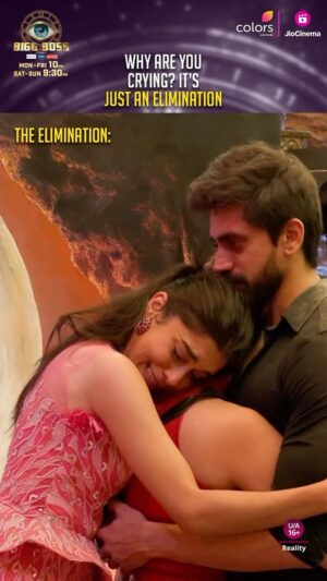 Alice Kaushik Instagram - Pass the tissues. 🥹

Dekhiye #BiggBoss18, Mon-Fri raat 10 baje aur Sat-Sun 9:30 baje, sirf #Colors aur @officialjiocinema par. 

#BiggBoss18 #BiggBoss #BB18
 
@alicekaushikofficial @avinash_world @viviandsena @eishasingh