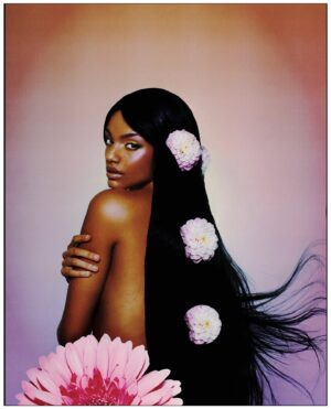 Alicia Aylies Instagram - Flower from the universe @aliciaaylies shot by @axlejozeph 

Makeup artist @alexiamzallag 
Hairstylist @miwamoroki 
Studio @paroleparis