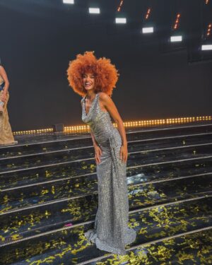 Alicia Aylies Instagram - Une soirée magique et pleine d’émotions ✨ L’élection de Miss France 2025 restera gravée dans les mémoires ! Et vous, qu’avez-vous pensé de cette nouvelle reine de beauté ? 👑

Dress @leclaireur / @rabanne 
Mua @elisamakeupartist 
Hair @chrisnael 

#missfrance #missfrance2025 #martinique #missmartinique