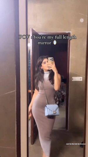 Alisha Chopra Instagram - In obvious dire need of it :)🪞
.
.
.
.
.
#mirror #fashion #outfit #trend #trending #getreadywithme #grwm