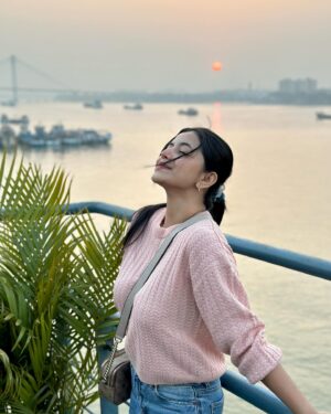 Alisha Parveen Instagram - ☀️