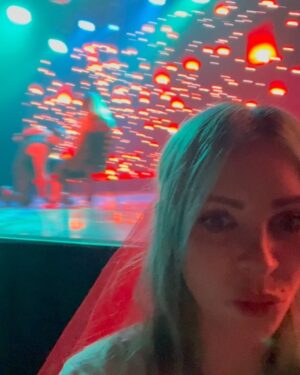 Alison Wonderland Instagram - One final stop before I get married can I get a W In the chat !!!!