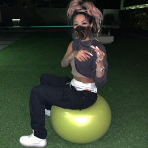 Ally Lotti Instagram - at the need of the day, this is how my night ended