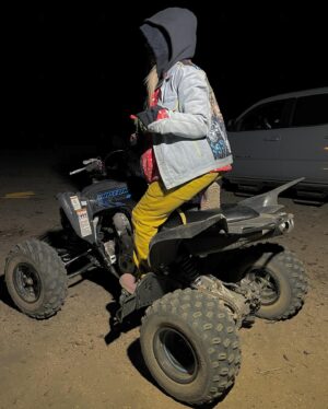 Ally Lotti Instagram - doing exactly what dad would want ✨
missing you every single sec
happy 22nd bbboy

*taught j how to ride 😊
