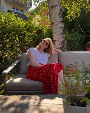 Alyssa Sutherland Instagram - Life is good. Peace out ‘24!