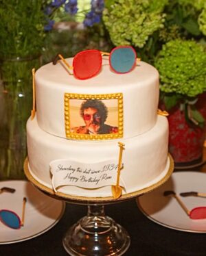 Amber Tamblyn Instagram - Happy 90th birthday to the one and only, Dr. Jacoby, leader of the jets, ruler of my mother’s heart, Russ Tamblyn. (Mom sang this song to him, with the incredible Theo Saunders and his band.) 

🔹Cake designed by David Lynch & Sabrina Sutherland and created by Michael Carney and @lacustomcakes 
🔹Shovel your way out of the shit pins for all!
🔹Toasts and roasts by friends and family.
🔹Signature “Womb to Tomb” cocktail by my sister China, with Mezcal and homemade hibiscus syrup.

Incredible thank you to @mattwignall for capturing these moments and to Katie Jacobs for opening her home to us. 

Here’s to being a jet all the way. 
#RussTamblyn