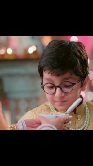 Ami Trivedi Instagram - Oei Jaa.. Yummy Halwa
.
.
.
#yehrishtakyakehlatahai 
#shreyanshkaurav 
#shreyanshyrkkh 
#shreyanshkauravfanclub