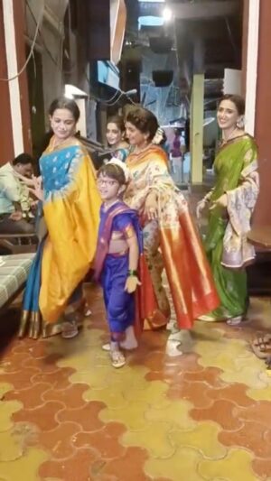 Ami Trivedi Instagram - 😃❤️💙🖤💖💜
#babyhera #heramishra #birla #goenka #yrkkh #yehrishtakyakehlatahai #beauties