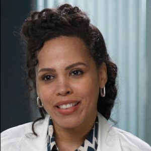 Amirah Vann Instagram - Everyone needs a friend like Dr. Gina Walker!

Watch #DocOnFOX Tuesdays on #FOX, next day on @hulu.
