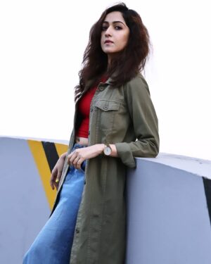 Amrita Chattopadhyay Instagram - ✨✨✨✨

📸 @sandipphotographer 
#instagood #instamood #hny #mood #winter #winterfashion #winterwonderland
