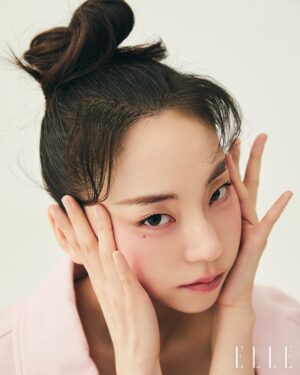 An So-hee Instagram - ELLE🩷December Issue❤️ @ellekorea