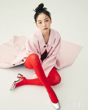 An So-hee Instagram - ELLE🩷December Issue❤️ @ellekorea