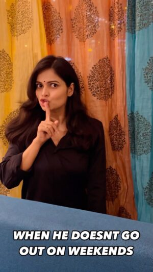 Anamica Kadamb Instagram - When my partner doesn’t go out on weekends 🤪
Literally budha mil gya 😄
#reels #instareels #reelkrofeelkro #reeltrending #budhamilgaya #70ssongs #bollywood #anamicakadamb #dancevideo #actinglife