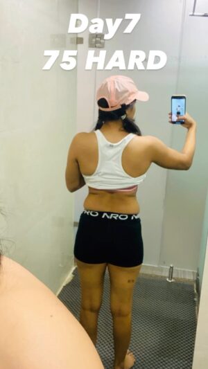 Anamica Kadamb Instagram - Day 7 #75hard 
##75hardchallenge ##workout #fitness #routine #selfdiscipline #anamicakadamb #motivation #actorslife #trending