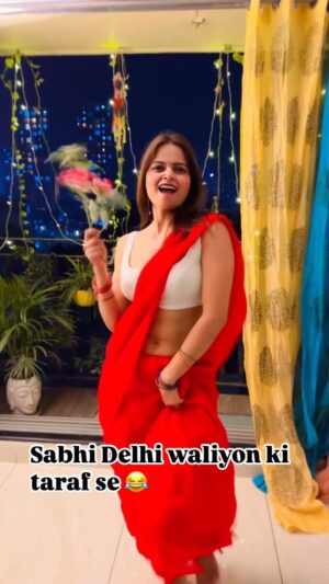 Anamica Kadamb Instagram - Sabhi Delhi waliyon ki taraf se 🙏
Haters gonna hate but this is for fun 😂
#reels #instagood #anamicakadamb #dancereels #reelkrofeelkro #reelitfeelit #reelinstagram #actor #actress #dancevideo #yejawanihaideewani #bunny #deepikapadukone #ranbirkapoor