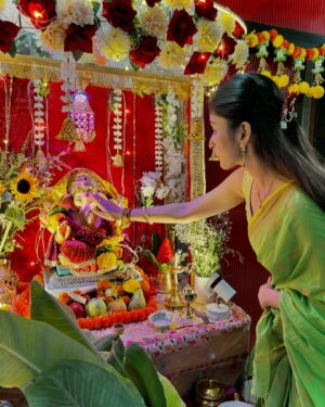 Anchal Sahu Instagram - 🕉️🔱💫
॥ गणपति बप्पा मोरया ॥

Happy hearts , all smiles and lots of modaks!❤️🥰
#ganeshchaturthi2024