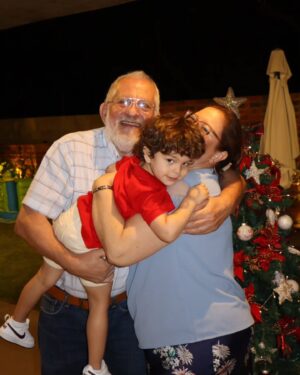 Andrea Quattrocchi Instagram - Nuestra Navidad🎄♥️✨️ Otro mágico momento irrepetible con mis comestibles bebés💫