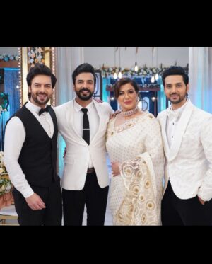 Anisha Hinduja Instagram - Kundali Bhagya has just not been just  a show for me ,i’ve lived the character of Rakhi Maa Each day . I’ve genuinely felt the emotion for every child of mine . We laughed, we enjoyed we cried,,,,, all together. We even fought at times but all got sorted . We were a team . But as they say nothing lasts forever. This Goodbye ,,,,,,, i swear is the hardest one . 
Love you all a lot . I wish i never had to say this 
Bye Bye @kundali Bhagya 
A big thanks to @ektarkapoor@shobhakapoor @verunbabbar @muktadhond @jassi.k15 @beinganilnagpal @zeetv @kavi_nagpal @sahil.sharma540 
Each unit member, my lightmen , my spot dadas , my dress department, my setting department , my DOP’s, i am so fortunate to work with all of you . God bless each one of us ❤️❤️❤️❤️❤️❤️
Signing off Rakhi Luthra