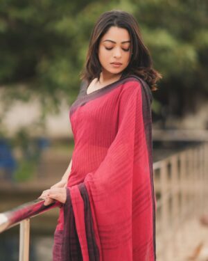 Anjali Rao Instagram - Some random clicks by : @viki_pixer