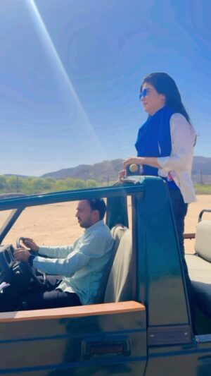 Anjana Om Kashyap Instagram - 🚁 pictures and videos just because this song is so beautiful!
