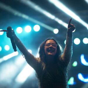 Anju Joseph Instagram - A big thanks to the lovely people of Kochi and the organisers of Cochin Carnival for this wonderful opportunity! Started 2025 with a bang and frankly speaking we have never seen such amazing vibes from a crowd. 

Love you Kochi! ❤️❤️

#grateful #cochincarnival