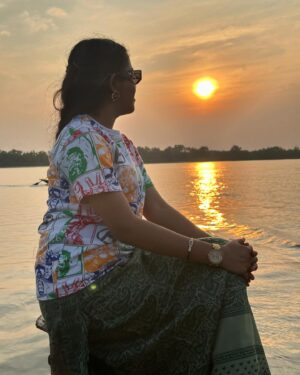 Ankita Bhattacharyya Instagram - Sundarban bhromon ❤️❤️With Family ❤️❤️🧿