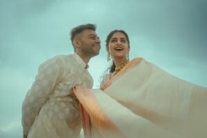 Ankita Sahigal Instagram - Kavithaigala Kanavugala Kayalvizhiye ❤️
.
 Are you poetry? Are you my fantasy, you stunning one with fish eyes?
.
.
.
Photo - @joeysmovie 
jewellery - @suhana_art_and_jewels
 jewels styled by @rainastagram 
Bought Saree from - @nallisilksarees 
.
.
#🧿❤️🌸
