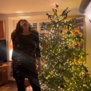 Anna Friel Instagram - Christmas night out. Xx
