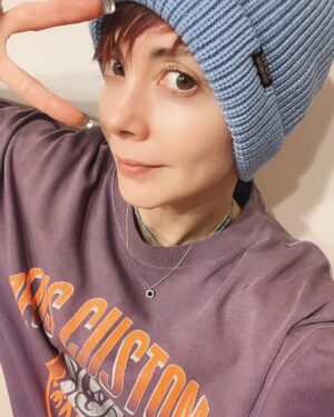 Anna Tsuchiya Instagram - みんな、大阪でぶち上がる準備はできてるかにゃ？❤️‍🔥⚡️

12月20日（金）大阪 心斎橋SOMA
BLVCKPHOENIX 1st ONE MAN LIVE "GRAVEYARD" 
チケットはプロフィールリンクからご購入頂けます🎫
@blvckphoenix_official 

VOCAL: @annatsuchiya0311
GUITAR : @akiramex84
BASS : @oscarzofficial
DRUMS : #YUDAI

Photo by @hiranotakashi171

#BLVCKPHOENIX #ВРХ #ANNATSUCHIYA #土屋アンナ#ROCKBAND