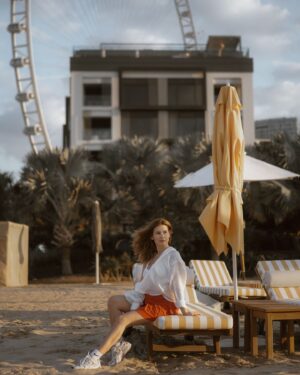 Anna Tsukanova-Kott Instagram - Дубай - мои топ 5! 🔽

Где жить? 

📍Delano (роскошно) 
📍Jumeirah (любой из отелей)
📍Beachfront apartments
📍One and only (на пальме) 
📍Ritz Carlton (Marina)

Где есть? 

📍Sakhalin Dubai (идеальная веранда) 
📍Din Tai Fung (очень вкусная Азия)
📍TakaHisa (лакшери Япония) 
📍The MAINE Oyster Bar (морепродукты)
📍Tamoka (идеальный закат на берегу) 

Что посмотреть? 

📍SeaWorld (Абу-Даби) 
📍Warner Brothers park (Абу-Даби)
📍Лувр (Абу-Даби) 
📍Green Planet (Дубай) 
📍Колесо обозрения (Дубай)

PH @nataliamaksimovala 📸

#дубай #топ5 #турист #аннацукановакотт #dubai #ешьискусство #пляж #отпуск #отель #туризм