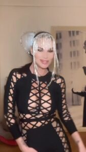 Actress Antonella Mosetti HD Photos and Wallpapers January 2025