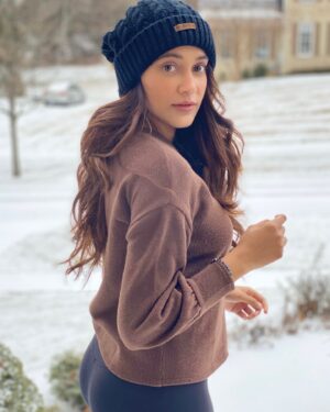 Anuja Joshi Instagram - ❄️