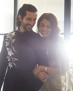 Anushka Ranjan Instagram - This Diwali be a Pathaka 🧨 💣 
Happy Diwali from us to everyone🤗🤗♥️♥️🪔🪔