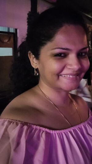Anuya Bhagvath Instagram - Light to dark ! #anuya #sms