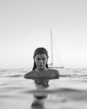 Ariadna Hafez Navarro Instagram - ~ Essence ~ 🪐🌊 by @pabloprietoslife