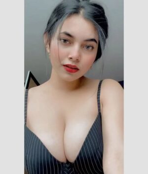 Arpa Roy Instagram - Oh, i know i am late.
.
.
.
.
.
.
.
 #india #indian #indianmodels #bangladeshigirl #holi #bangladesh🇧🇩 #bangladeshphotography #model #saree #sareelove #sexy #sexysaree #navel #hotmodel #bold  #celebration #navelqueen #model #morning #red #traditional #happyholi #norafatehi #tattoos