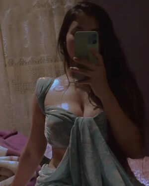 Arpa Roy Instagram - Glimpse of latest video.
I'll upload later
.
.
.
.
.
.
 #india #indian #indianmodels #bangladeshigirl #bangladesh🇧🇩 #bangladeshphotography #model #saree #sareelove #sexy #sexysaree #navel #pratiksehajpal #neerajchopra #bb15 #navelshow #navelqueen #model #morning #red #traditional #bhuj #norafatehi #tattoos