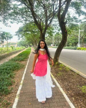 Arsha Baiju Instagram - 💕🧚‍♀️

Lovely chikankari kurti from @thinkingthreads.in 💗