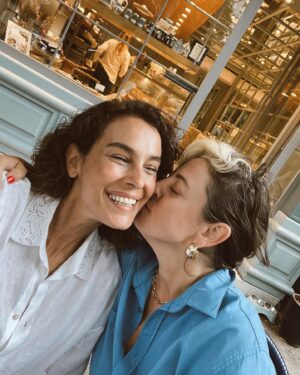 Arzum Onan Instagram - Güzel bir Kuzguncuk gününden.. 
@dilekturkan ❤️