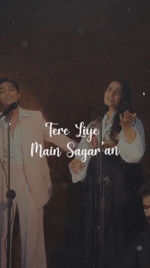 Asees Kaur Instagram - Every holiday has its soundtrack—and this year, mine is “Tu Hi Tu. What’s on your holiday playlist? 🎄❤️

#aseeskaur #aseeskaurmusic #streamingnow #outnow #newmusic #tuhitu #mohammadfaiz