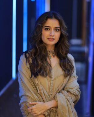 Ashika Ranganath Instagram - Miss you in 3 days 🤍🤍🤍

#Missyouon13thdec