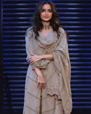 Ashika Ranganath Instagram - Miss you in 3 days 🤍🤍🤍

#Missyouon13thdec