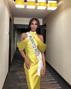 Ashley Carino Instagram - YELL💛W
Energy • Power 
Happiness • Action
#MissUniverse2022
@missuniverse 

#ConCariño🫶🏽
#ConCariñoAlUniverso

 Dress by @gabyprego 
Jewelry by @charlielapson 
Stylist: @edgar.style